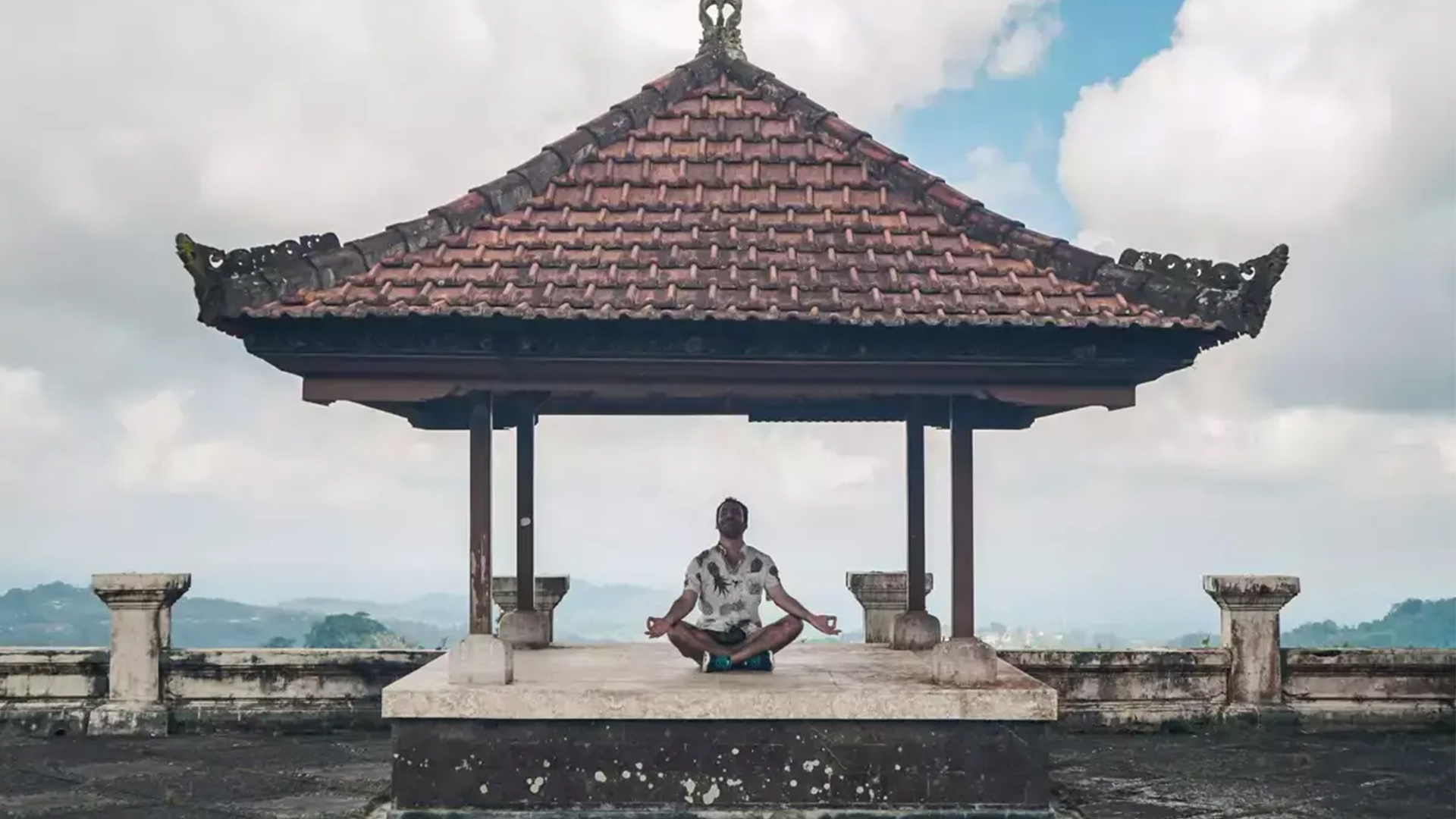 Travel Psychology: How Journeys Reveal Our Mind